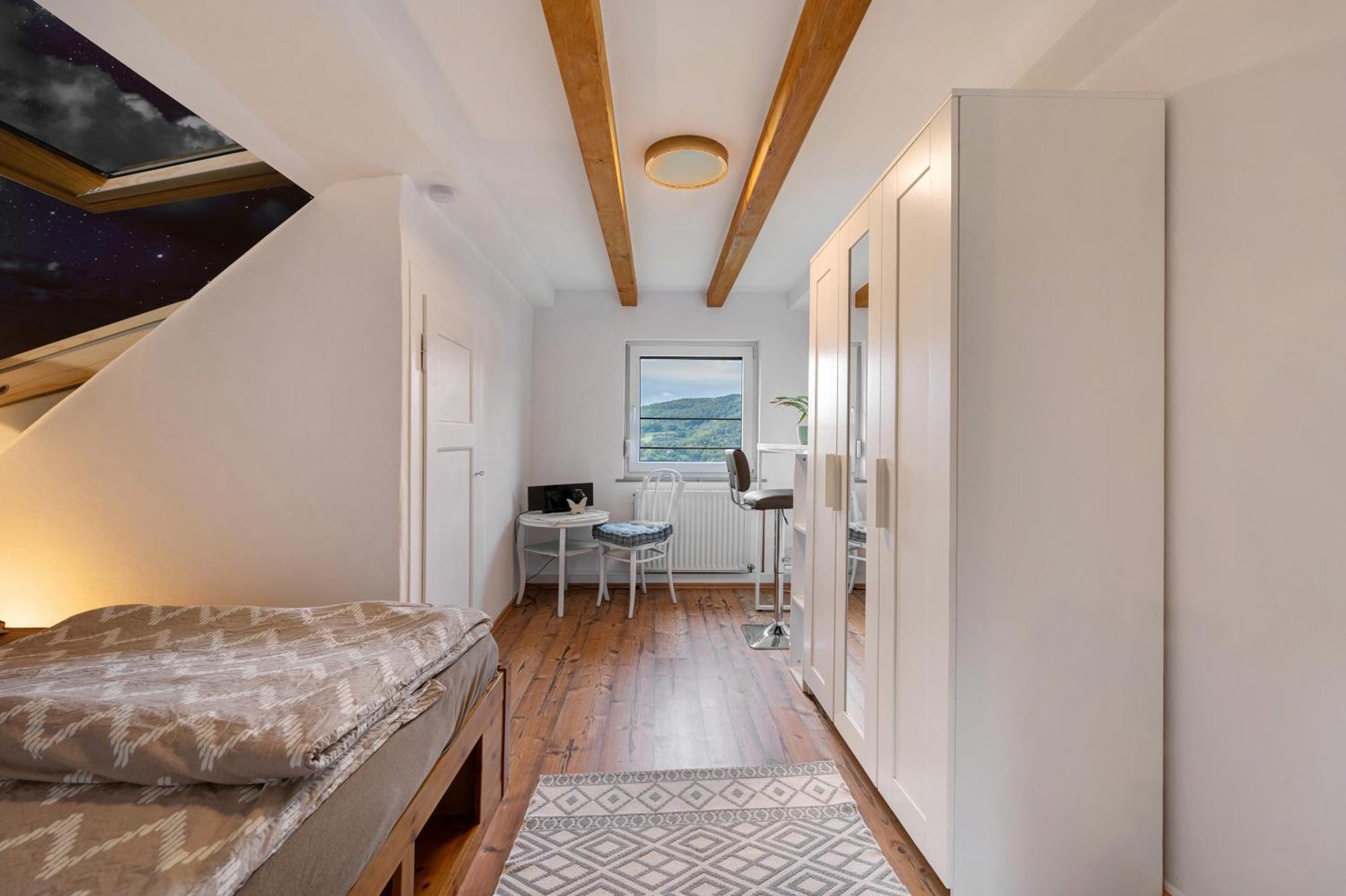 Ferienwohnung Im Rosenberg Lahnstein Luaran gambar