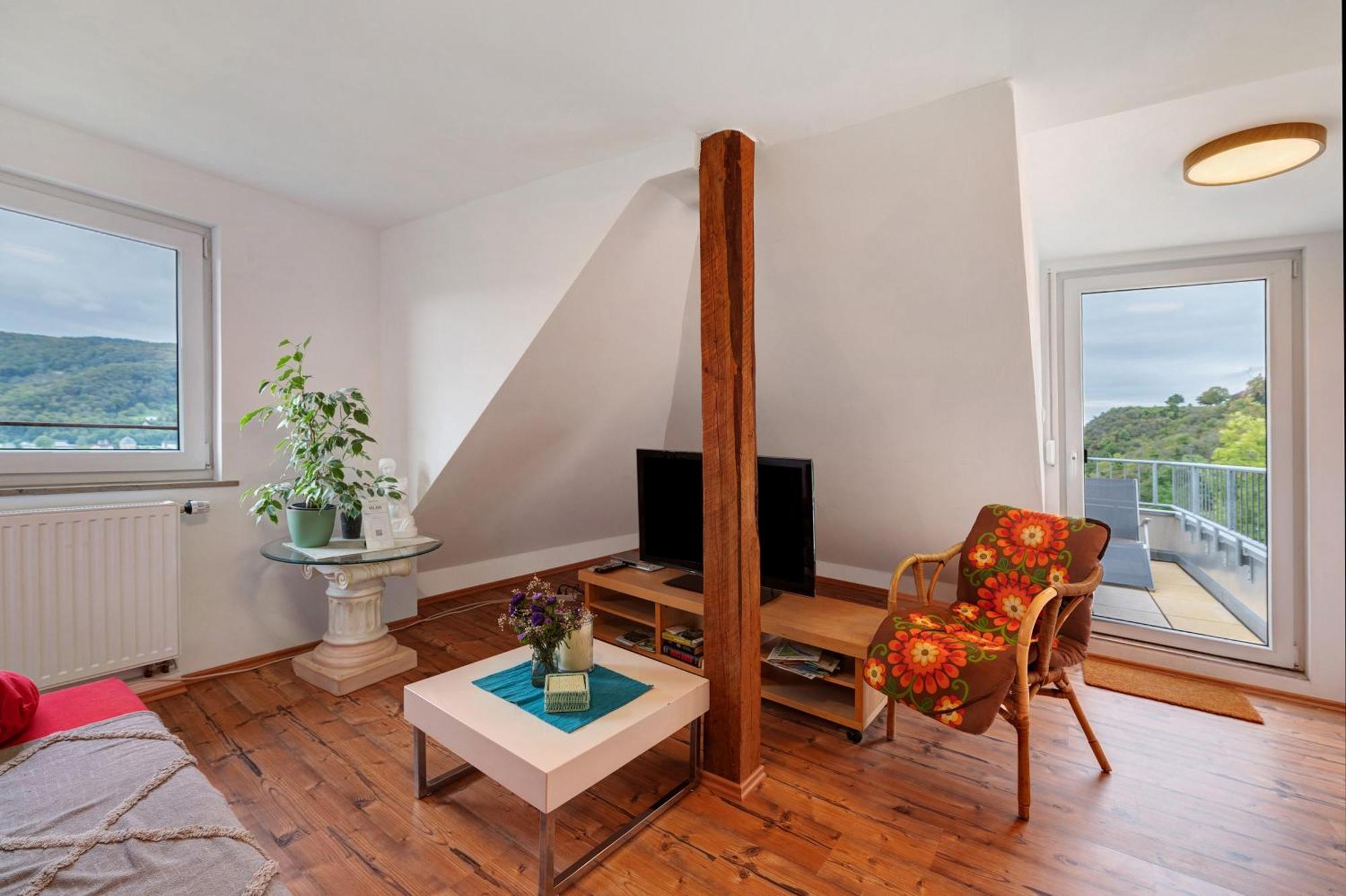 Ferienwohnung Im Rosenberg Lahnstein Luaran gambar