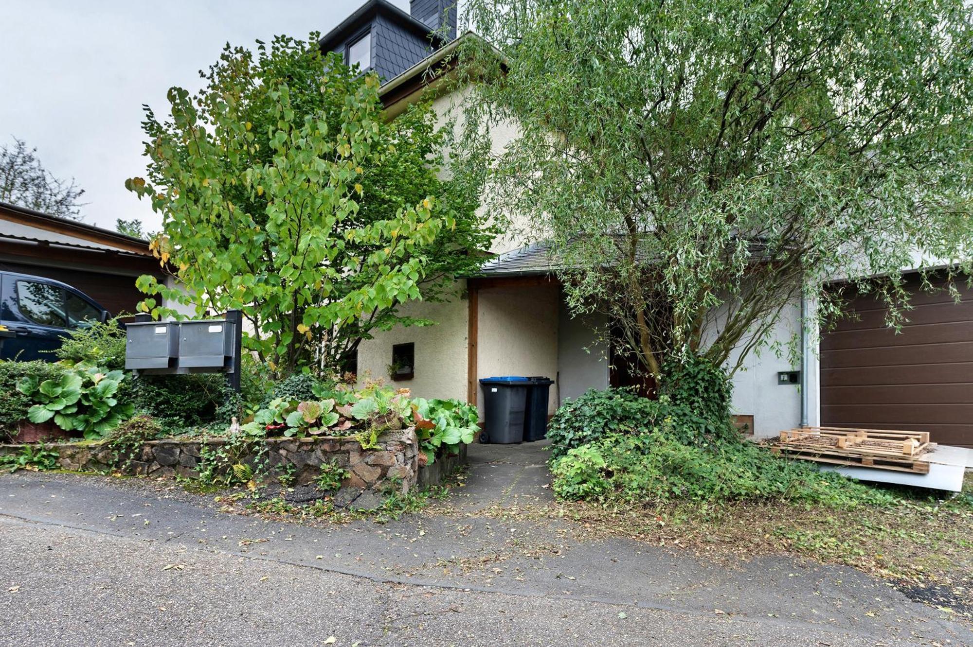 Ferienwohnung Im Rosenberg Lahnstein Luaran gambar